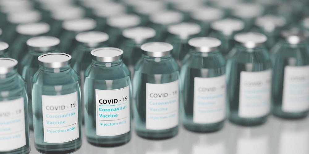 La guerra (o el “negocio”) de las vacunas contra la COVID-19
